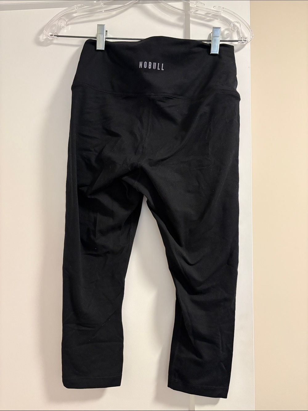 NOBULL Black Capri Leggings for Women
